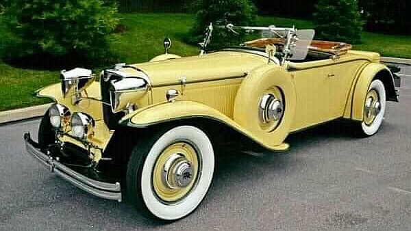 Click to Enlarge-Esc to Close myimgs/ArtDecoCars1910-36/1930 Ruxton Model C Roadster.jpg